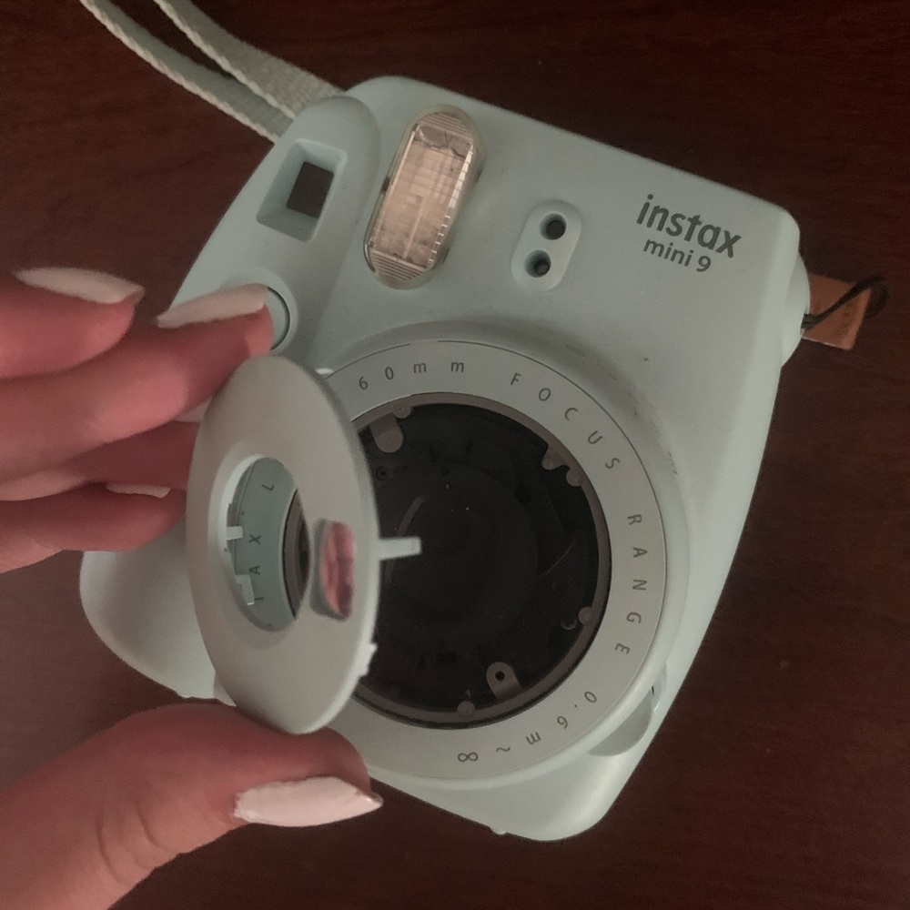 Polaroid camera - Picture 4 of 7